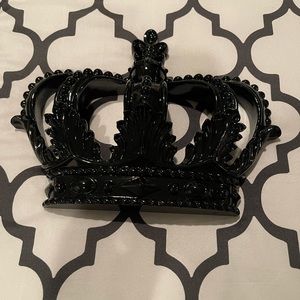 Black Glossy Crown Wall Decor